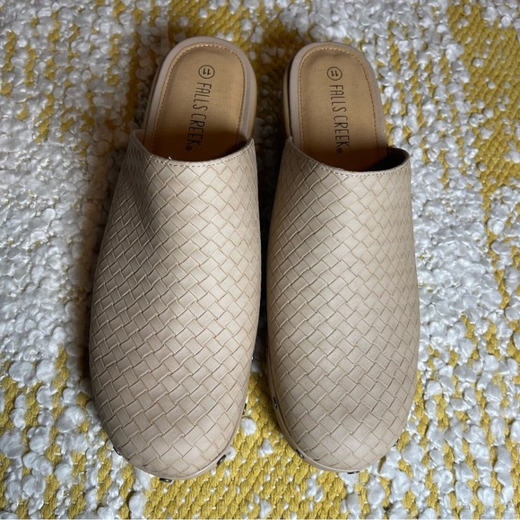 Falls Creek Womens Size 11 Willa Faux Leather Clog Slip On Shoe Tan - Picture 4 of 7